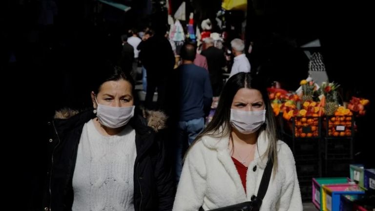 Κοροναϊός: Η Τουρκία χαλαρώνει από αύριο τους περιορισμούς που ισχύουν κατά τη διάρκεια της ημέρας