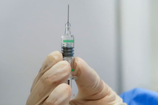 Κοροναϊός: «Πράσινο φως» από Καναδά και Γαλλία για εμβολιασμό παιδιών – Ανοίγει ο δρόμος και στην Ελλάδα;