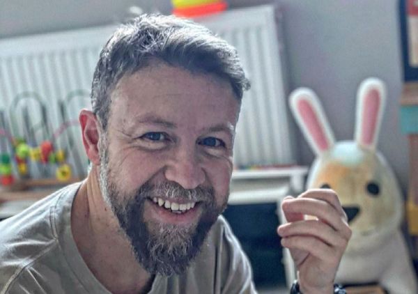 Γιάννης Βαρδής: «Τα μουσικά ριάλιτι δεν βοηθούν τα νέα παιδιά να κάνουν καριέρα»