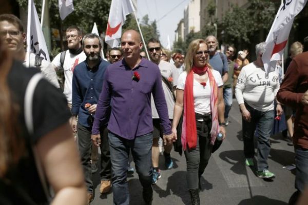 Βαρουφάκης: Το ΜέΡΑ25 καλεί στην αυριανή απεργία – «Όλα παίζονται»
