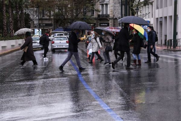 Καιρός: Έρχεται κακοκαιρία με βροχές και χαλάζι