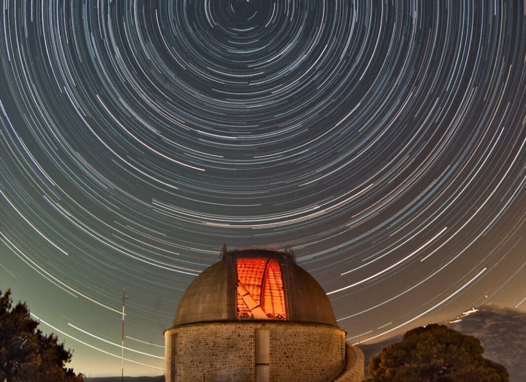 Έρχονται ξανά οι «Βραδιές κάτω από τα αστέρια» στα Κέντρα Επισκεπτών του Εθνικού Αστεροσκοπείου