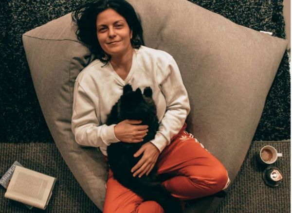 Ελεάνα Βραχάλη: Συγκινεί μιλώντας για τη ζωή με σκλήρυνση κατά πλάκας