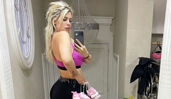 Γουάντα Νάρα: Κόβουν την ανάσα οι νέες «καυτές» πόζες της