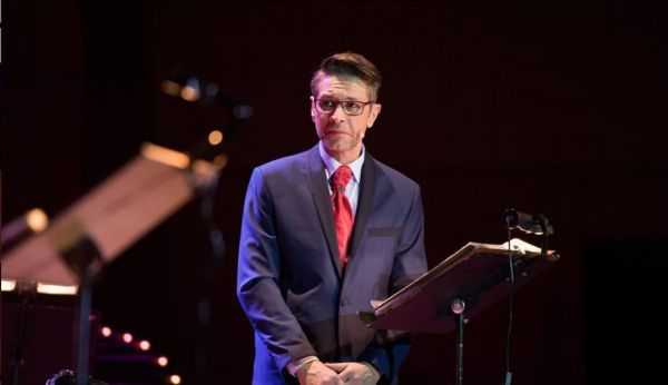 Αιμίλιος Χειλάκης: «Θα παίξω στην τηλεόραση μετά από 11 χρόνια γιατί σέβομαι τους συντελεστές της σειράς»