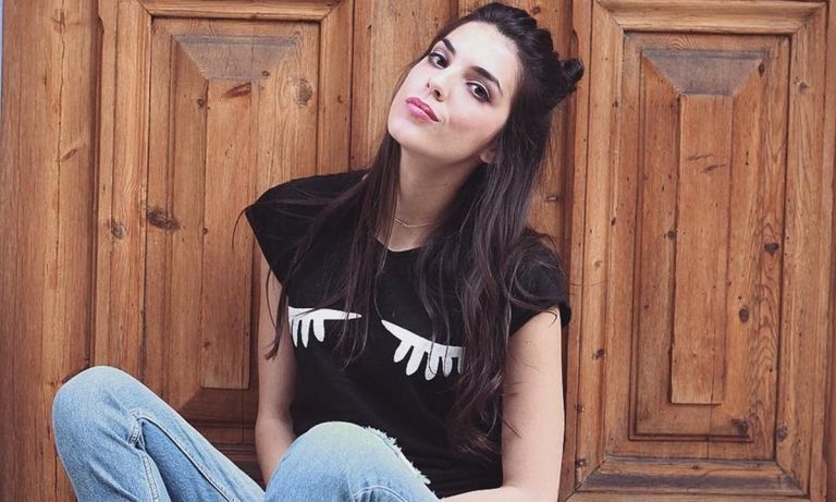 Άννα Μαρία Βέλλη: Σπάει όλα τα ταμπού για το «τέλειο» σώμα – Δείτε το βίντεο που της κατέβασαν από το Tik Tok