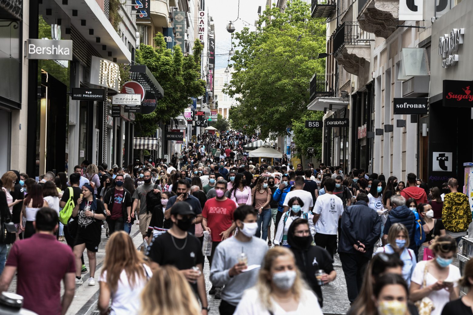 Κοροναϊός: Η πανδημία «πνίγει» το κέντρο της Αθήνας – Η κατανομή στο Λεκανοπέδιο