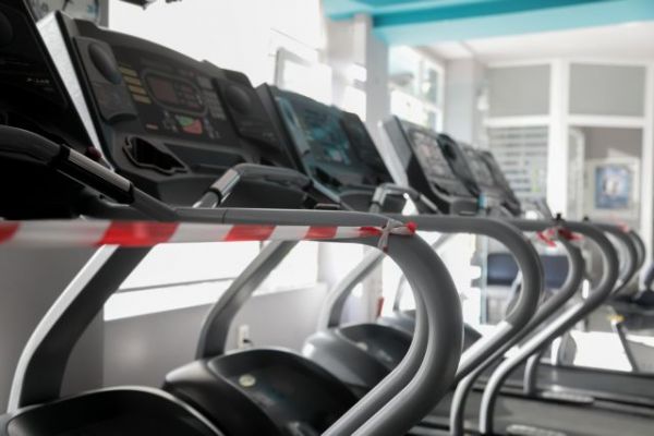 Πρεμιέρα σήμερα για τα γυμναστήρια – Μειώνεται το ποσοστό της τηλεργασίας σε δημόσιο και ιδιωτικό τομέα