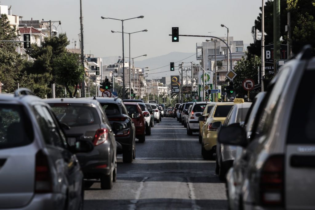 Κοροναϊός: Πού εντοπίζονται τα 1.517 κρούσματα – Δείτε αναλυτικά τον χάρτη της διασποράς