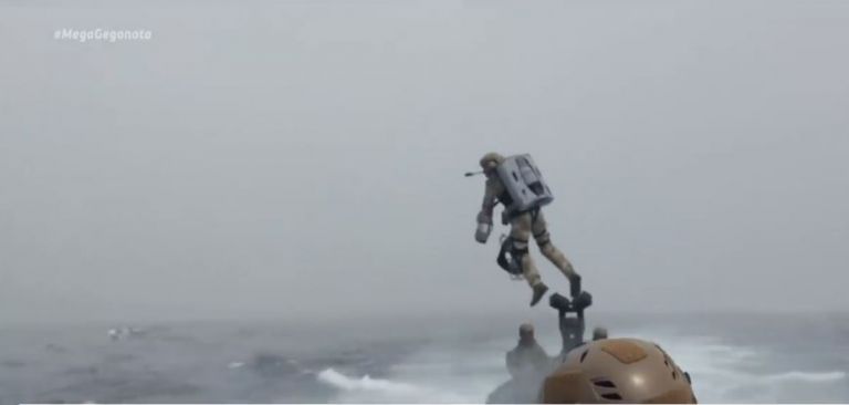 Εντυπωσιακή άσκηση των πεζοναυτών του βρετανικού βασιλικού ναυτικού