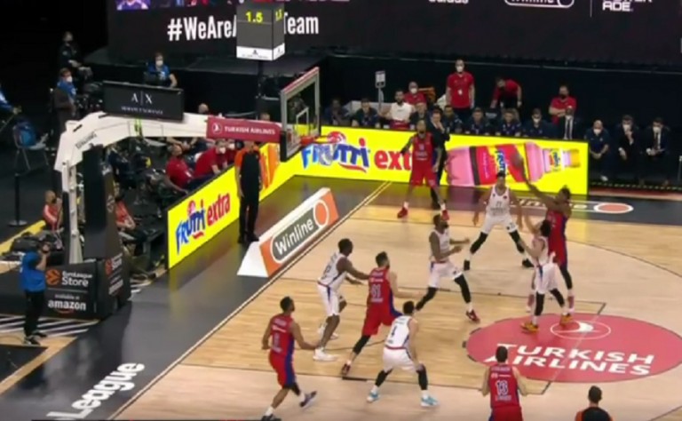 ΤΣΣΚΑ-Εφές: Απίθανο buzzer beater του μοναχικού Κλάιμπερν