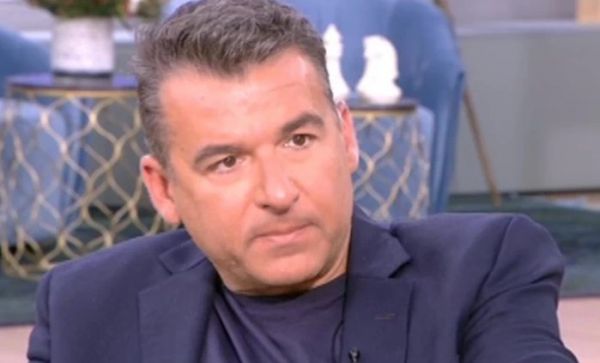 Γιώργος Λιάγκας: Καθόμουν σε ένα παράθυρο – Ντρεπόμουν πάρα πολύ που…