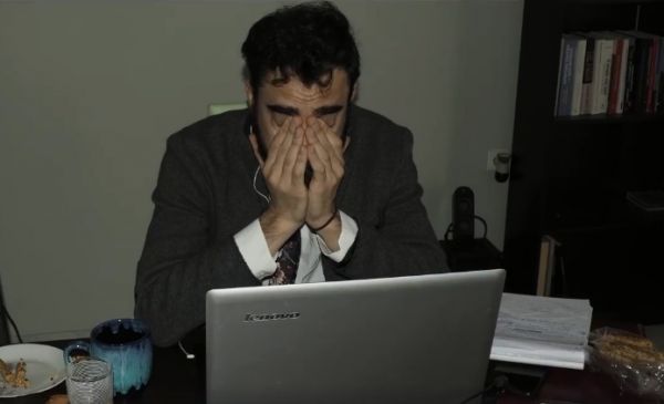 Σποτ ΣΥΡΙΖΑ: «Οκτώ ώρες δουλειάς είναι αρκετές» το μήνυμα της νεολαίας του κόμματος