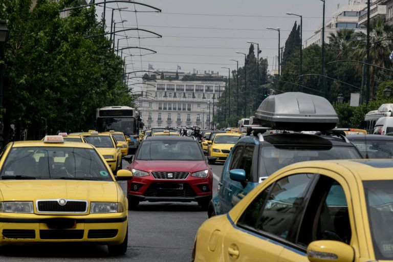 Κοροναϊός: Πού εντοπίζονται τα 2.020 κρούσματα – Δείτε αναλυτικά τον χάρτη της διασποράς