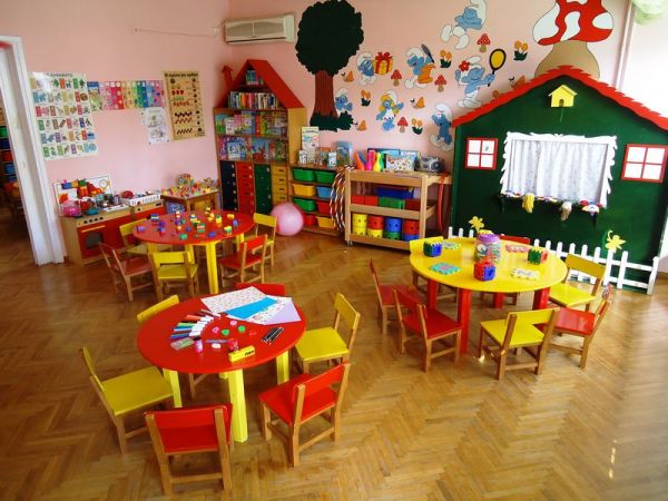 Βρεφονηπιακοί σταθμοί ΟΑΕΔ: Ξεκινούν οι εγγραφές – Πώς θα κάνετε την αίτησή σας