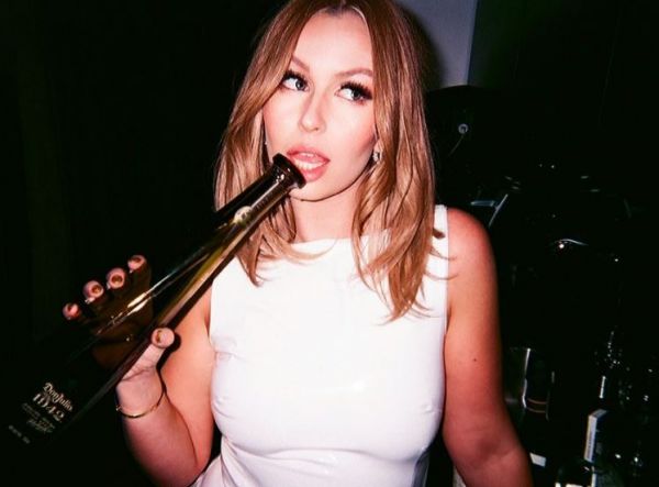 Επικό viral: Έμαθε ότι την απατάει όταν κατά λάθος της έστειλε βίντεο… με την ερωμένη του