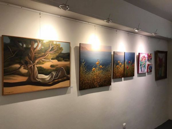 Η Γκαλερί Art Place – Kyriakos Petalidis παρουσιάζει την ομαδική έκθεση: «Η Φύση Έχει Κέφια»