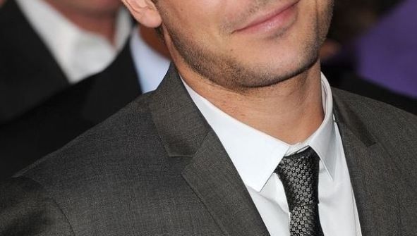 Σάλος με πασίγνωστο ηθοποιό: Έκανε πλαστική επέμβαση; Έξαλλοι οι θαυμαστές με τη νέα του εικόνα!