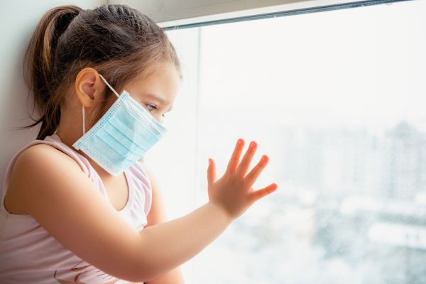 Έρευνα: Τα περισσότερα παιδιά με Covid-19 δεν έχουν τα τυπικά συμπτώματα όπως πυρετό και βήχα