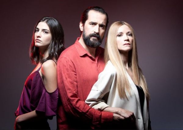 Έξαψη Spoiler: Κρίσιμο χειρουργείο για την Εβίτα