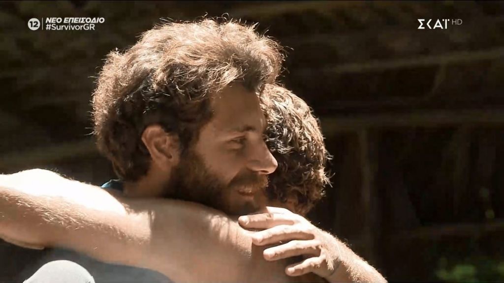 Survivor: Συγκίνηση και δάκρυα στην αποχώρηση του Νίκου Μπάρτζη – «Πάνω από τα λεφτά είναι η υγεία»