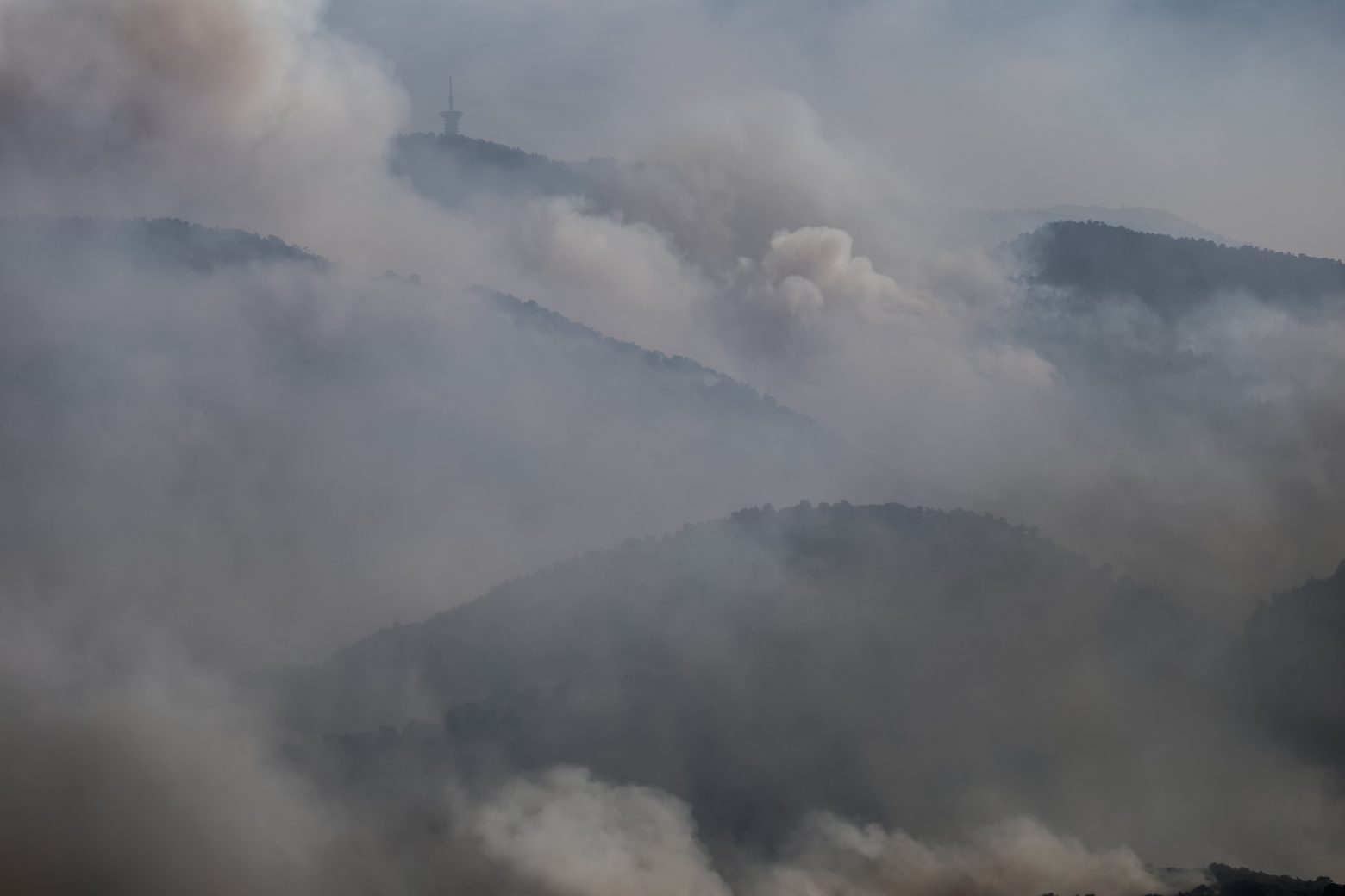 Φωτιά στην Κορινθία: Τρομακτικές προβλέψεις - Αναμένεται περαιτέρω ενίσχυση των ανέμων