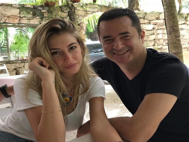 Ατζούν Ιλιτζαλί: Η διατροφή- μαμούθ που δίνει ο Τούρκος παραγωγός στην πρώην σύζυγό του «ζαλίζει»