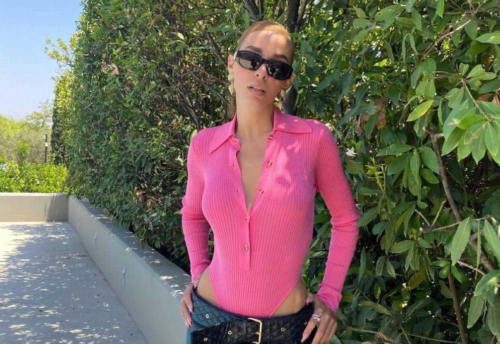 Ελένη Φουρέιρα: Σε νέες σέξι πόζες που κόβουν την ανάσα