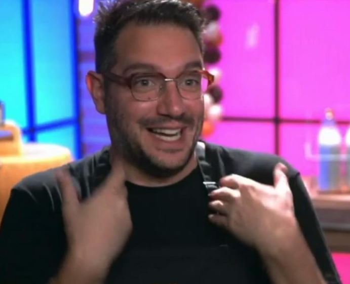 Παύλος Χάππιλος: «Αν δεν ήμουν gay δεν θα ήμουν ο άνθρωπος που είμαι σήμερα»