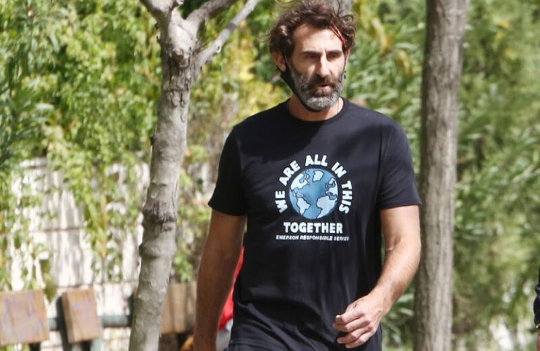 Γιώργος Κοψιδάς: Χείμαρρος κατά της παραγωγής του Survivor – Τι δήλωσε για το σεξ στο ριάλιτι