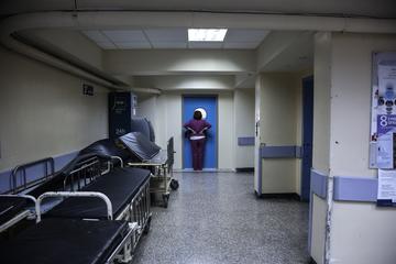 Βόλος: Εισαγγελική έρευνα για ανεμβολίαστη νοσηλεύτρια που διαγνώστηκε με κοροναϊό
