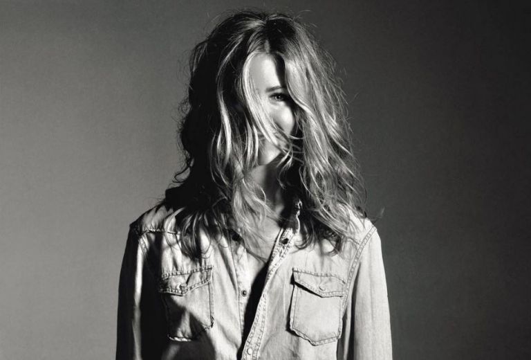 Τζένιφερ Άνιστον: Η ψυχανάλυση, ο γάμος και η πίεση που δέχεται