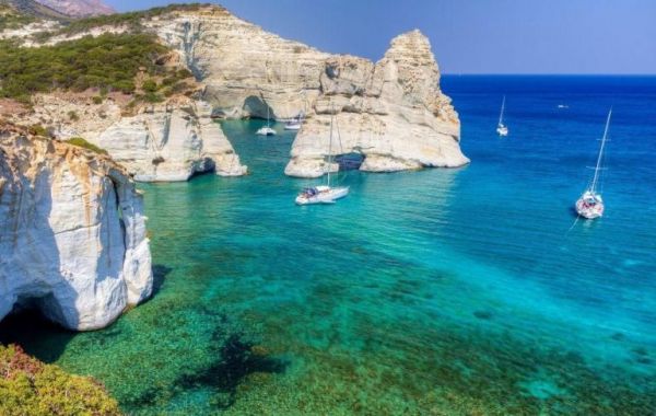 Παπαευαγγέλου: Πού αυξάνονται τα κρούσματα για τις νεαρότερες ηλικίες