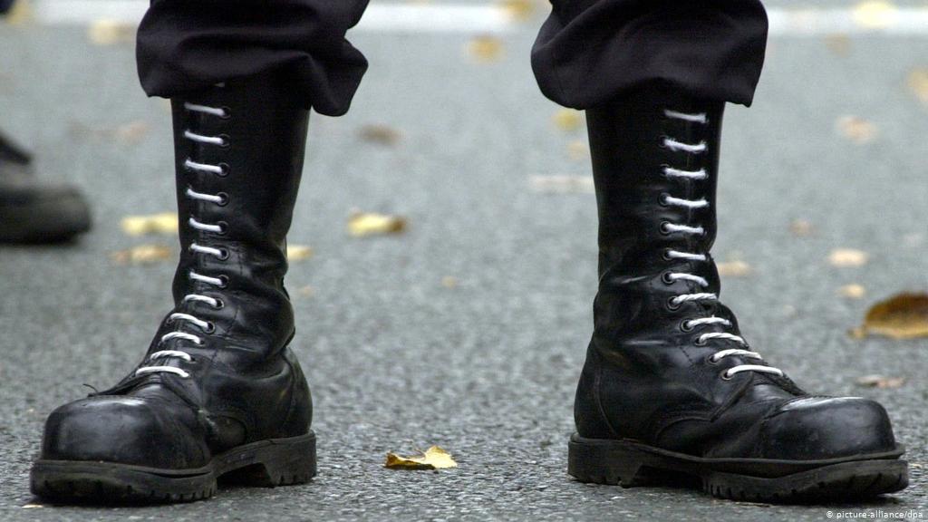 Σερβία: Η πανδημία του κοροναϊού ενισχύει την έξαρση του ακροδεξιού εξτρεμισμού