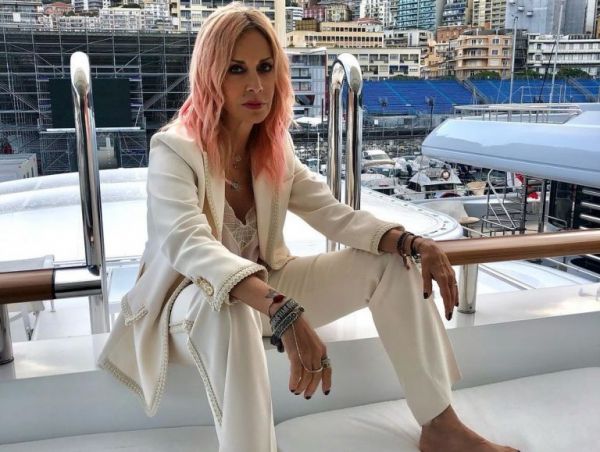 Άννα Βίσση: Τι δήλωσε για την πολυαναμενόμενη συνεργασία της με τη Δέσποινα Βανδή