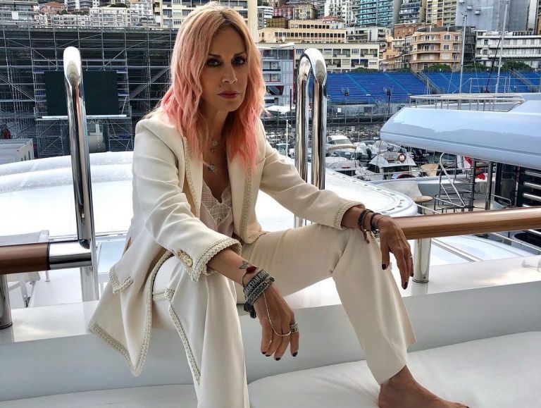 Άννα Βίσση: Τι δήλωσε για την πολυαναμενόμενη συνεργασία της με τη Δέσποινα Βανδή