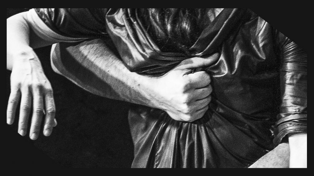 Αυτή η παράσταση χορού μιλά συγκινητικά για το πέρασμα του χρόνου