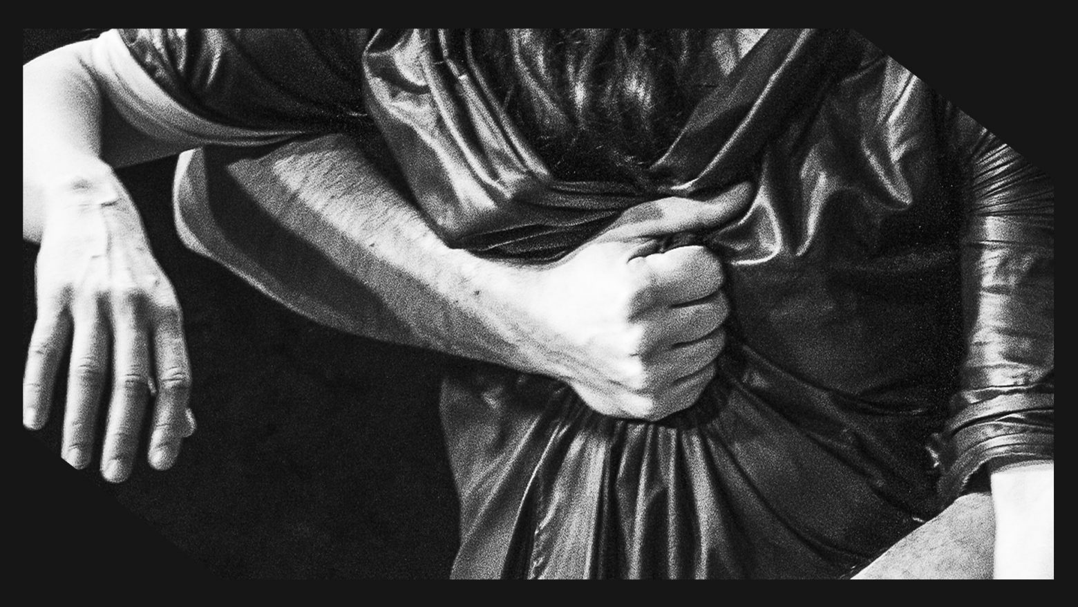 Αυτή η παράσταση χορού μιλά συγκινητικά για το πέρασμα του χρόνου