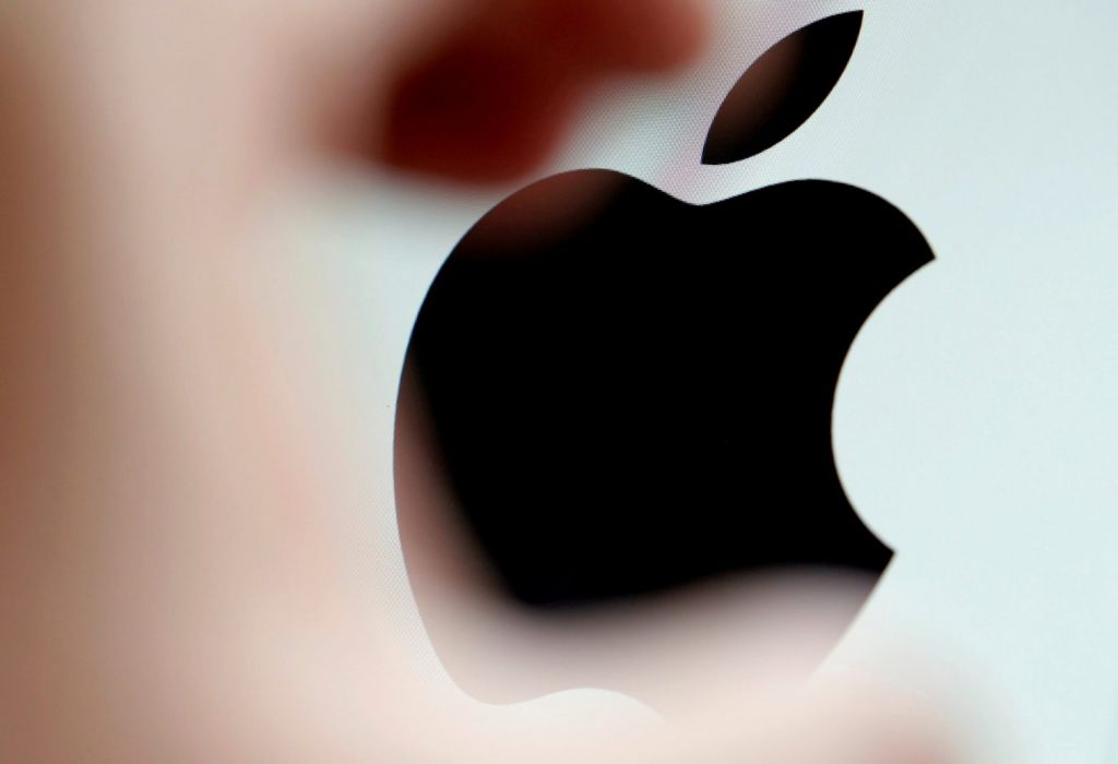 Η Apple επιβεβαιώνει την πρόσληψη πρώην στελέχους της BMW