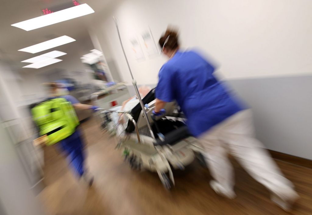 Κοροναϊός: Το ινδικό στέλεχος Δέλτα διπλασιάζει τον κίνδυνο νοσηλείας