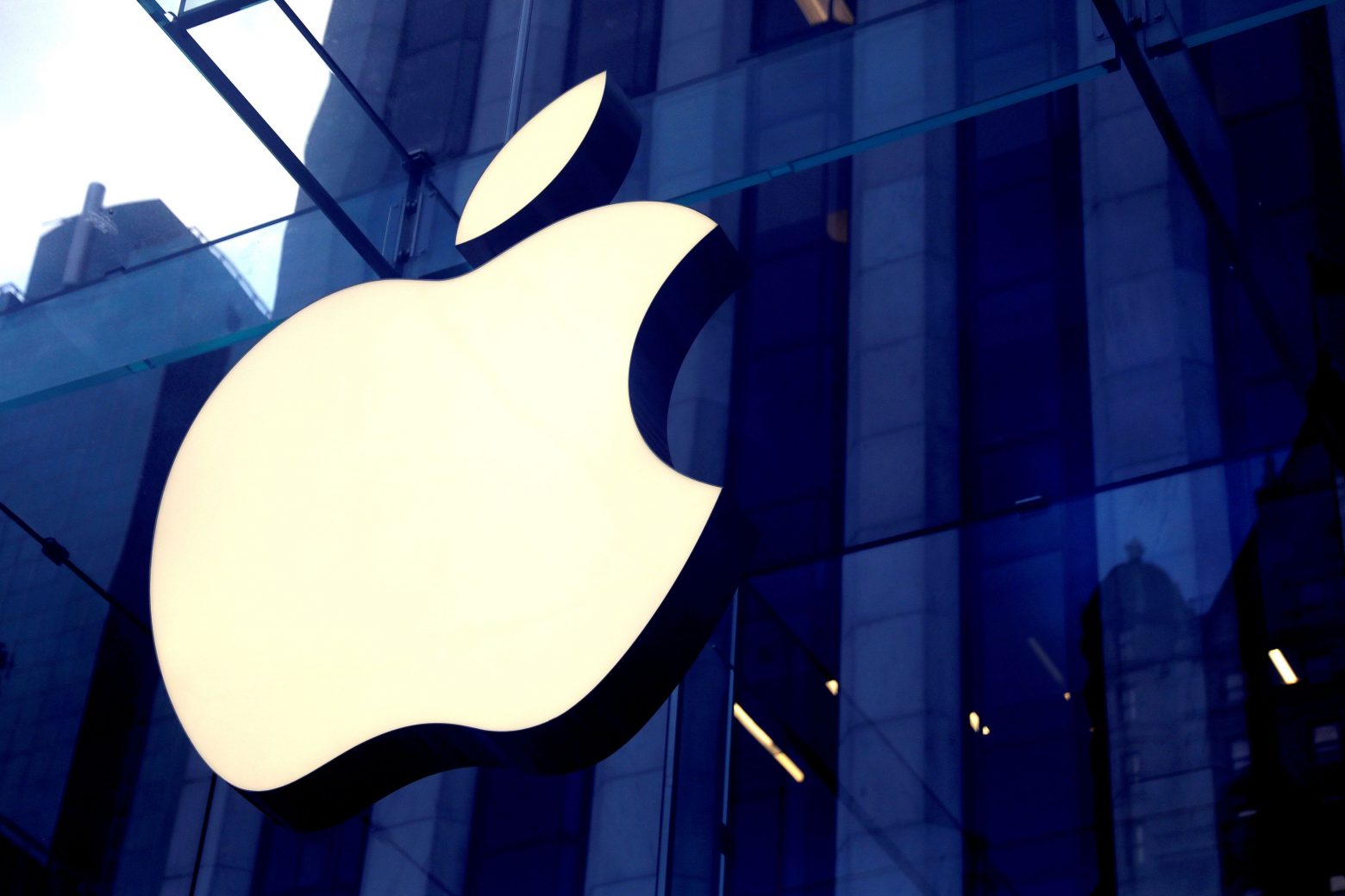 Apple: Προβλέψεις για εκτίναξη της χρηματιστηριακής αξίας στα 3 τρισ. δολάρια