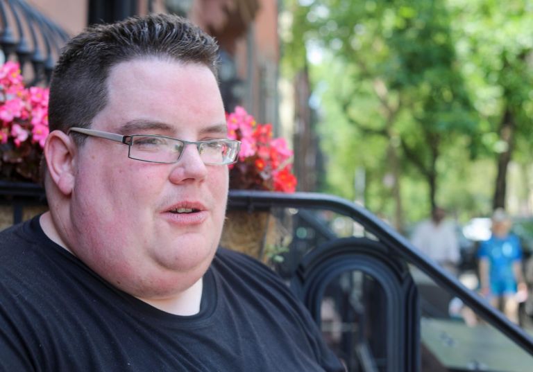 «Αν δεν ήμουν χοντρός, δεν θα ήμουν μόνος»: Η εξομολόγηση για το fat shaming που έγινε viral