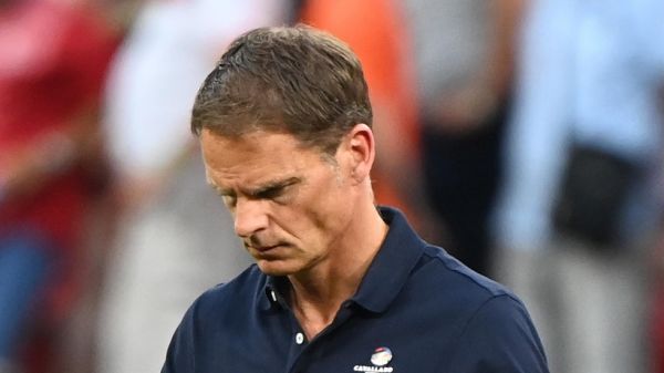 Euro 2020: Τελειώνει από την Ολλανδία ο Ντε Μπουρ
