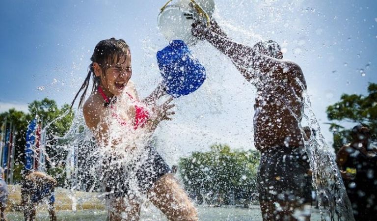 Καύσωνας προ των πυλών:  Σε ποιες περιοχές ο υδραύργυρος θα φτάσει τους 43 βαθμούς