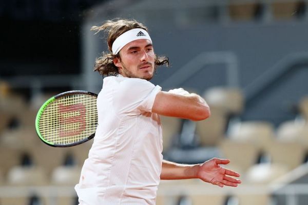 Συνεχίζει ακάθεκτος ο Τσιτσιπάς: Στον τρίτο γύρο χωρίς να χάσει σετ