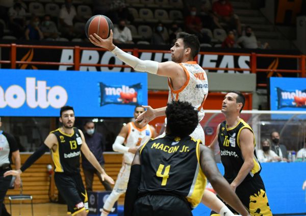 Basket League: Για το 3-1 η ΑΕΚ, για πέμπτο παιχνίδι ο Προμηθέας