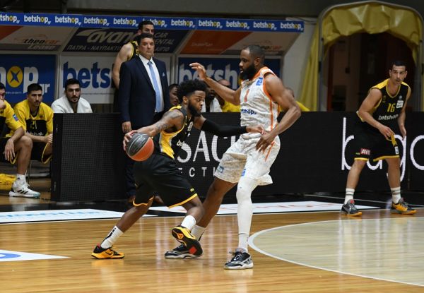 Νίκη της ΑΕΚ στην Πάτρα (81-80)