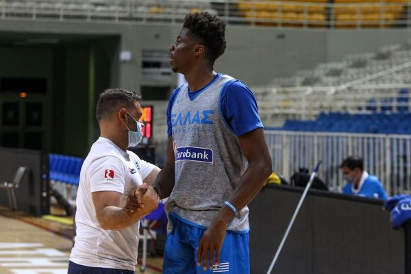 Ελλάδα: Εκτός 12αδας ο Σπανούλης με το Μεξικό, μέσα ο Κώστας Αντετοκούνμπο