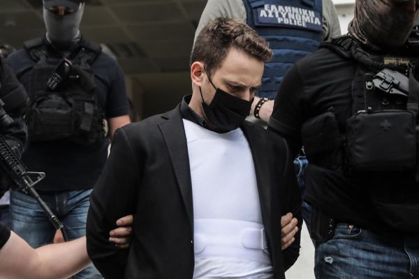 Γλυκά Νερά: Ο συζυγοκτόνος ρωτά τι λέει ο κόσμος για αυτόν – «Δεν θα ερχόμουν μόνος μου να ομολογήσω»