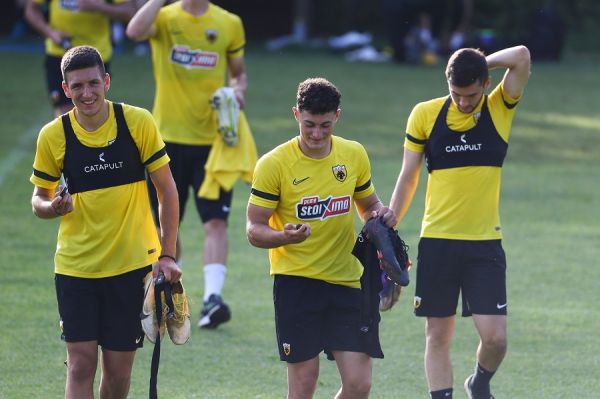 Η αποστολή της ΑΕΚ για την Ολλανδία (pic)